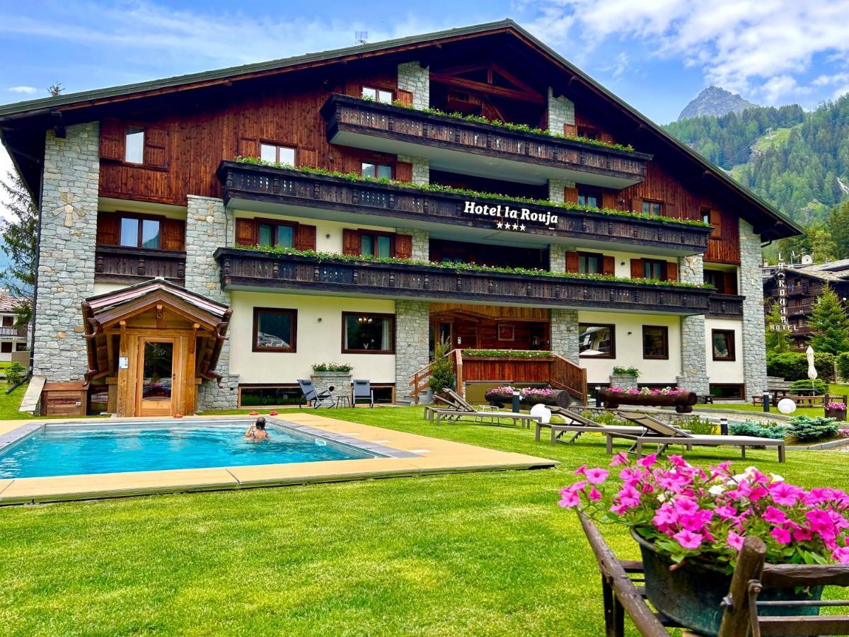 Hotel La Rouja Champoluc Exterior foto