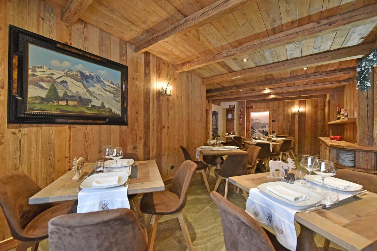 Hotel La Rouja Champoluc Exterior foto